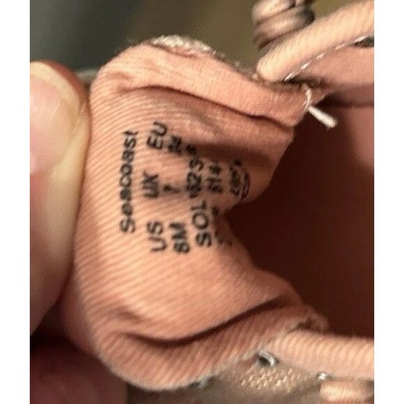 Sperry Iridescent Pink Little Girl Canvas Sneakers Size 8 logo pul on - Picture 3 of 5